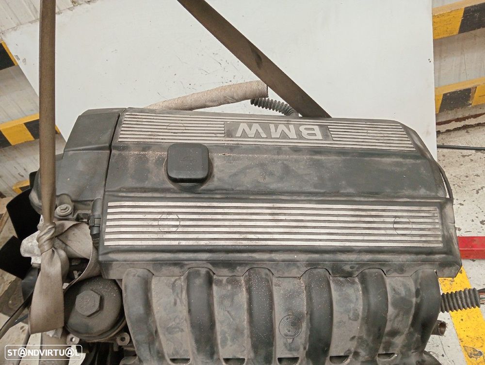 Motor Bmw 3 Touring (E36) - 7
