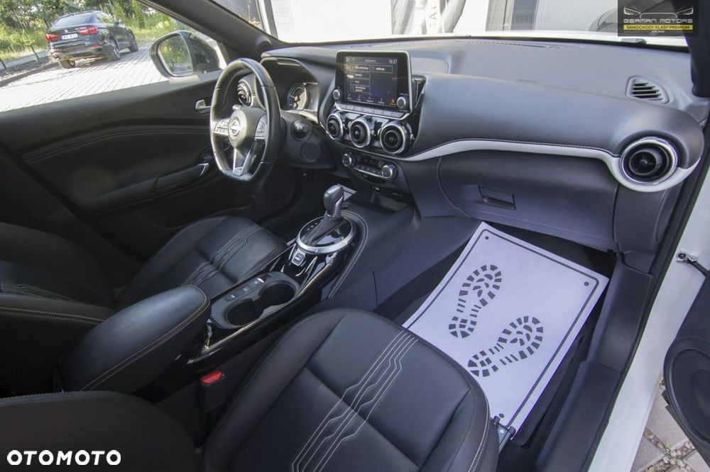 Nissan Juke 1.6 Hybrid Premiere Edition AMT - 31