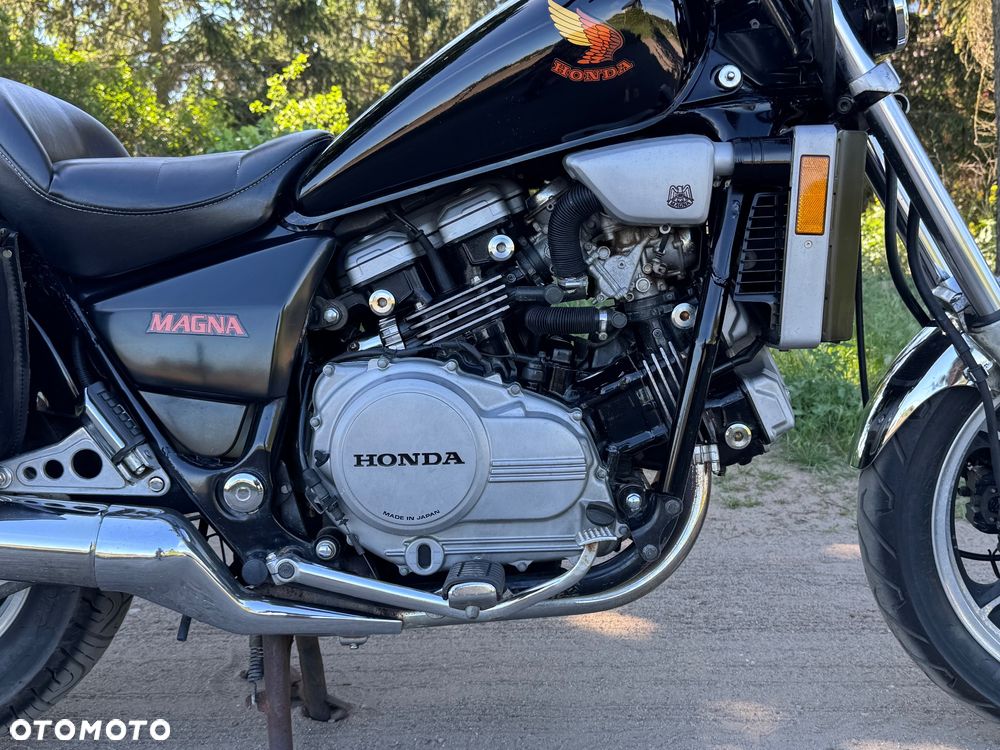 Honda VF - 5