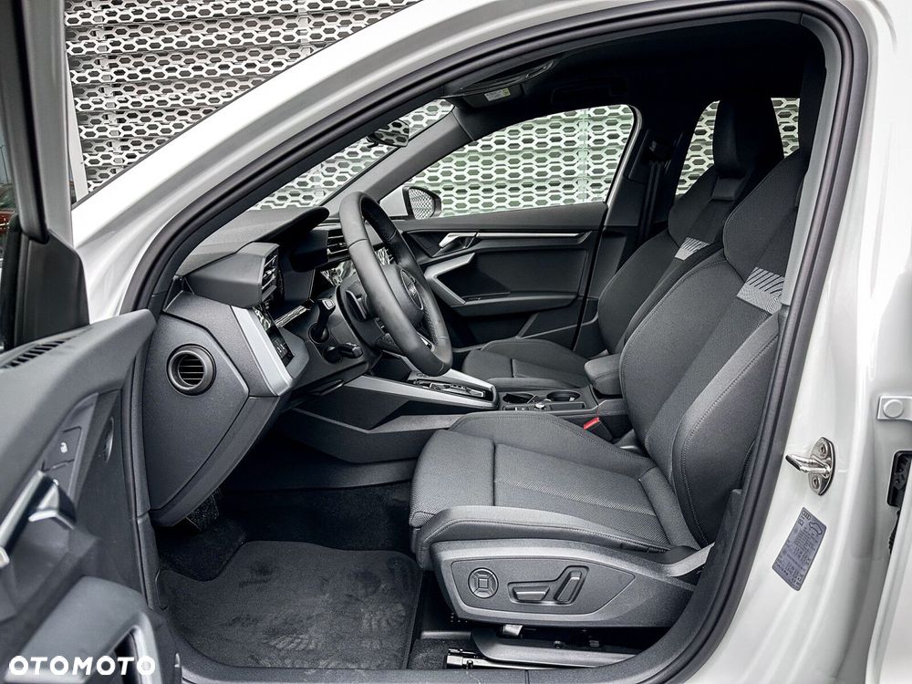 Audi A3 Sportback - 19