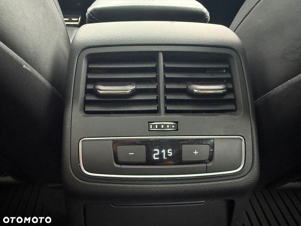 Audi A4 Avant 3.0 TDI quattro tiptronic - 12