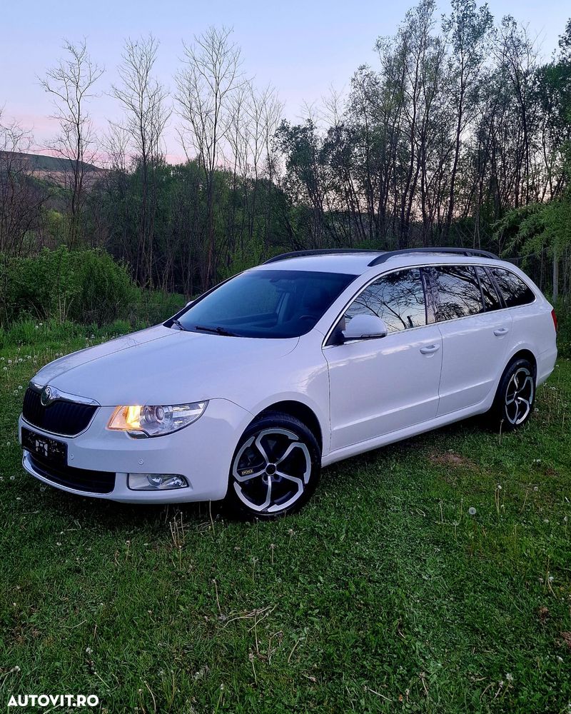 Skoda Superb 2.0 TDI DSG Elegance - 1