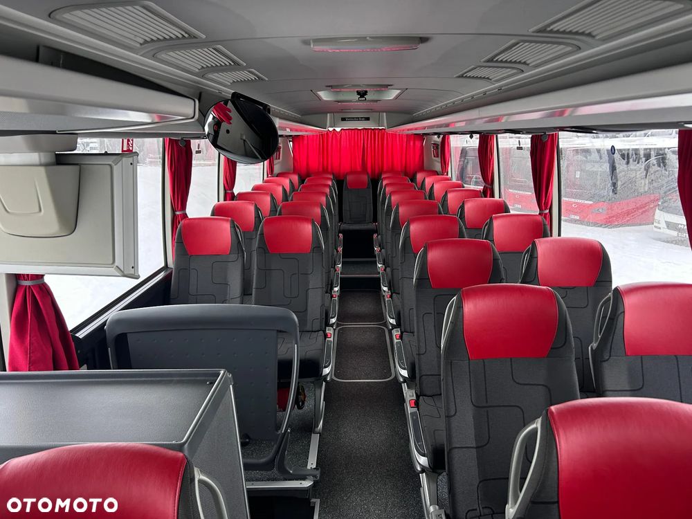 Mercedes-Benz Tourismo - 24