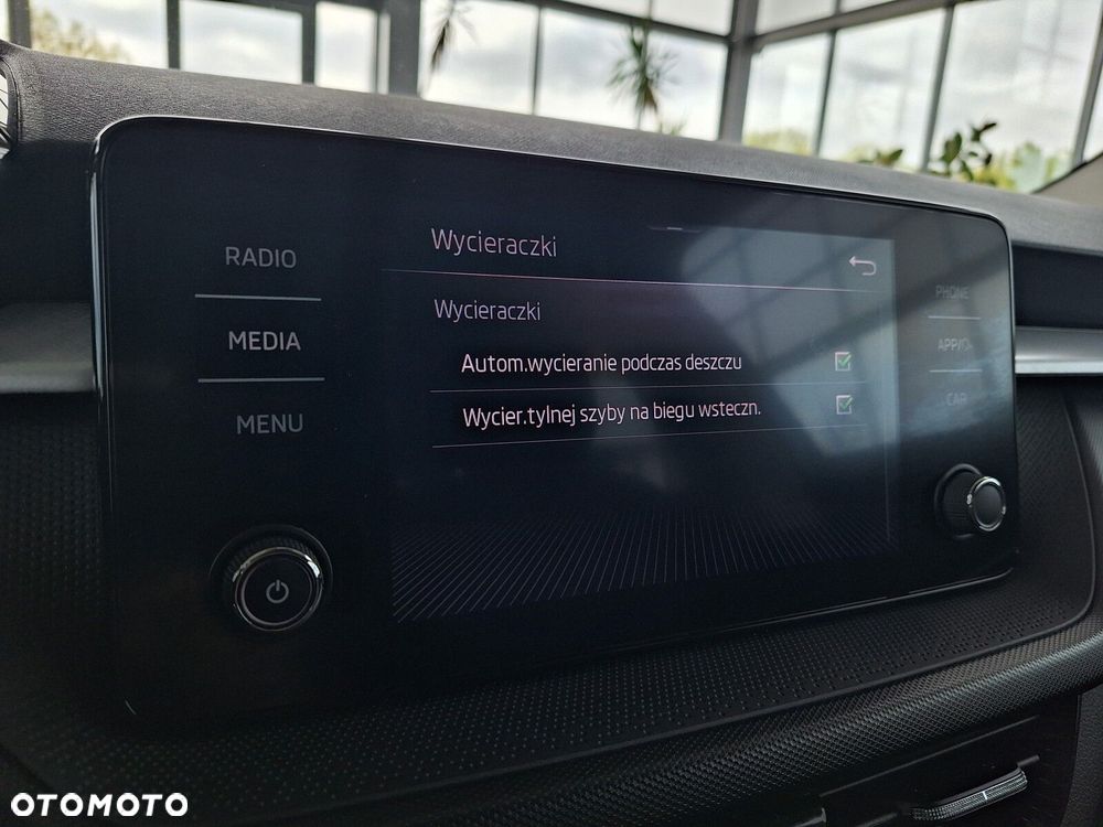 Skoda Fabia 1.0 TSI Ambition - 32