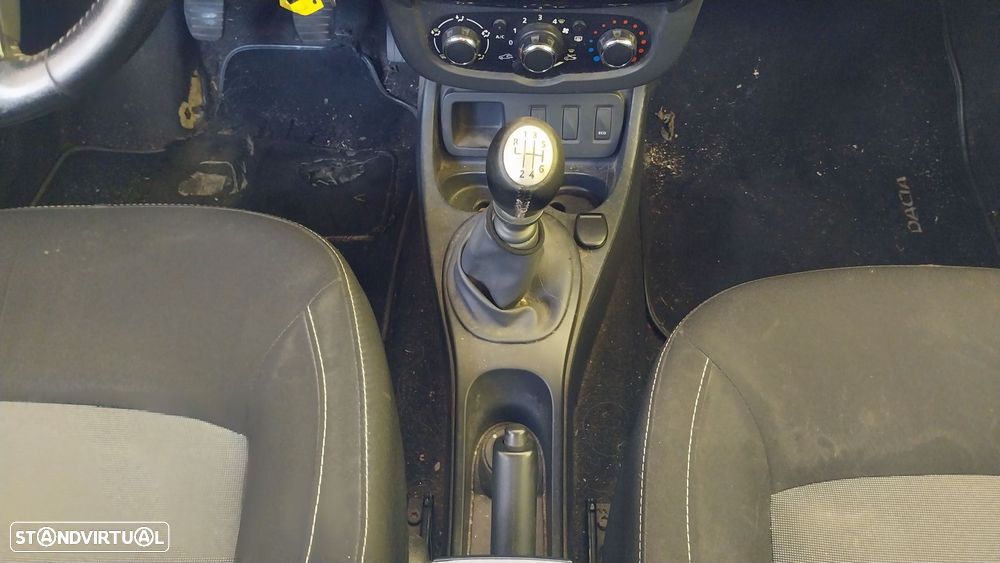Dacia Duster 1.5 dCi Prestige - 18
