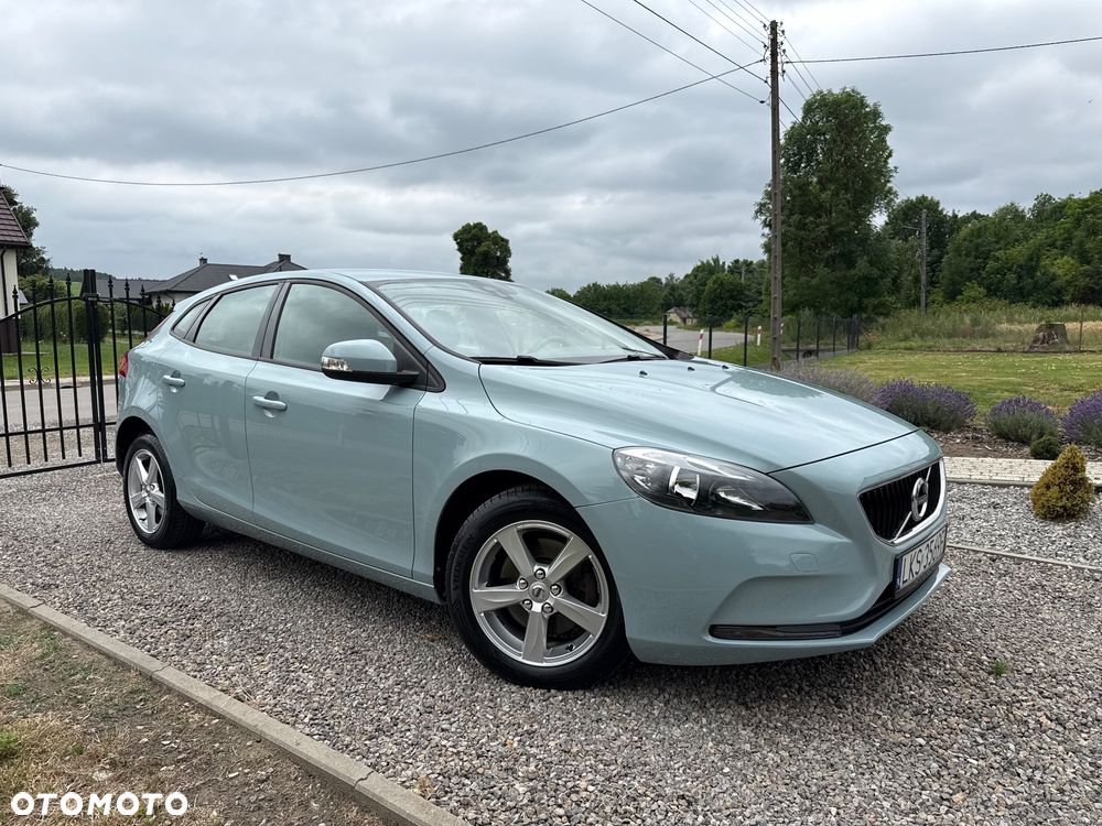 Volvo V40 T2 Drive-E Kinetic - 1