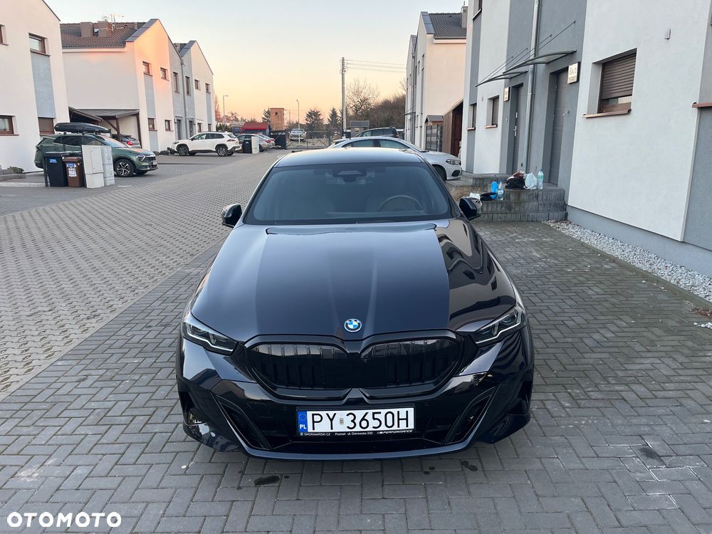 BMW Seria 5 550e xDrive - 2