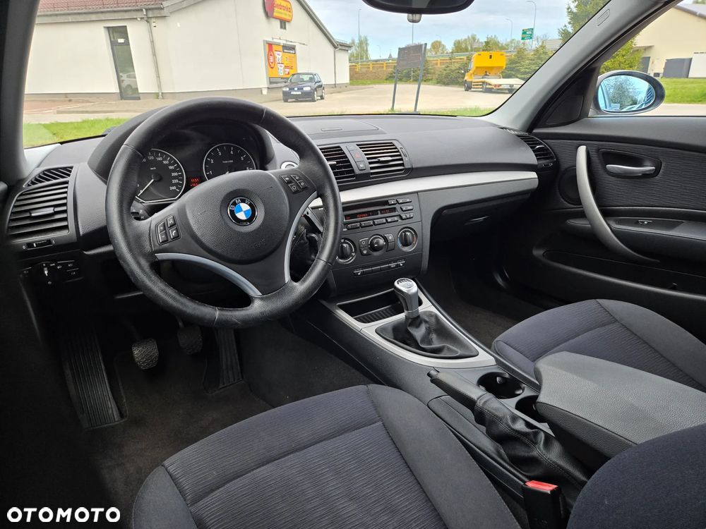 BMW Seria 1 116i - 12