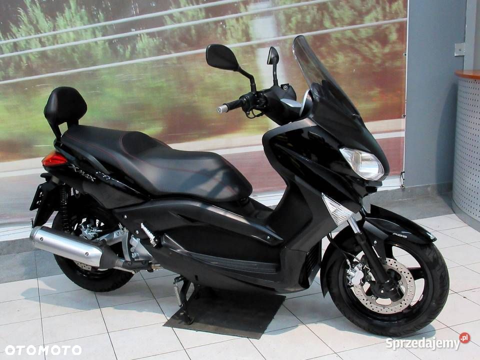 YAMAHA XMAX 125 reflektor lampa czasza owiewka wypełnienie licznik błotnik kierownica lusterko manetka felga tarcza zacisk pompa zawieszenie silnik moduł regulator zbiornik siedzenie set podnóżek stelaż stopka chłodnica tłumik - 1