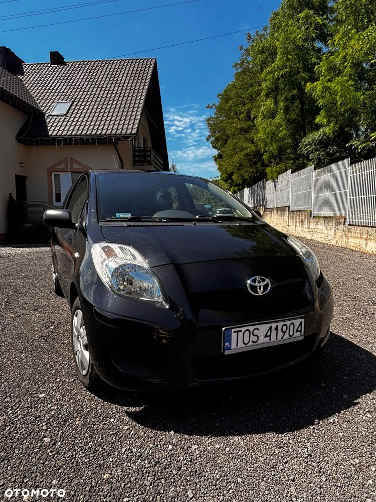 Toyota Yaris 1.0 Luna A/C - 1
