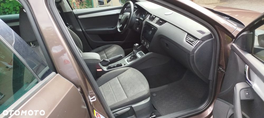 Skoda Octavia 1.2 TSI Ambition DSG - 23