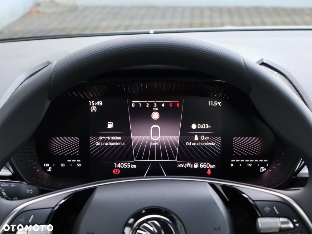 Skoda Fabia 1.0 Selection - 11