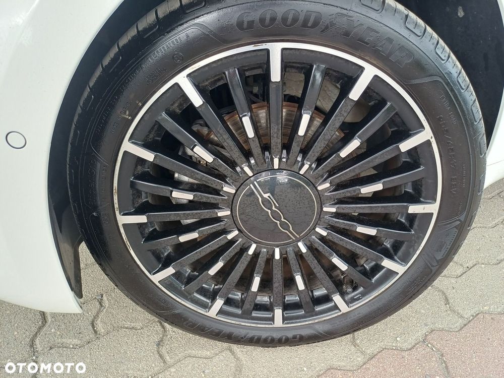 Fiat 500e - 14
