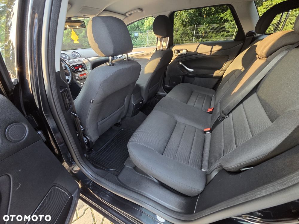 Ford Mondeo 2.0 Titanium - 10