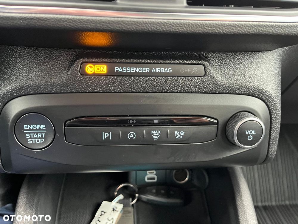 Ford Focus 1.0 EcoBoost Titanium - 13