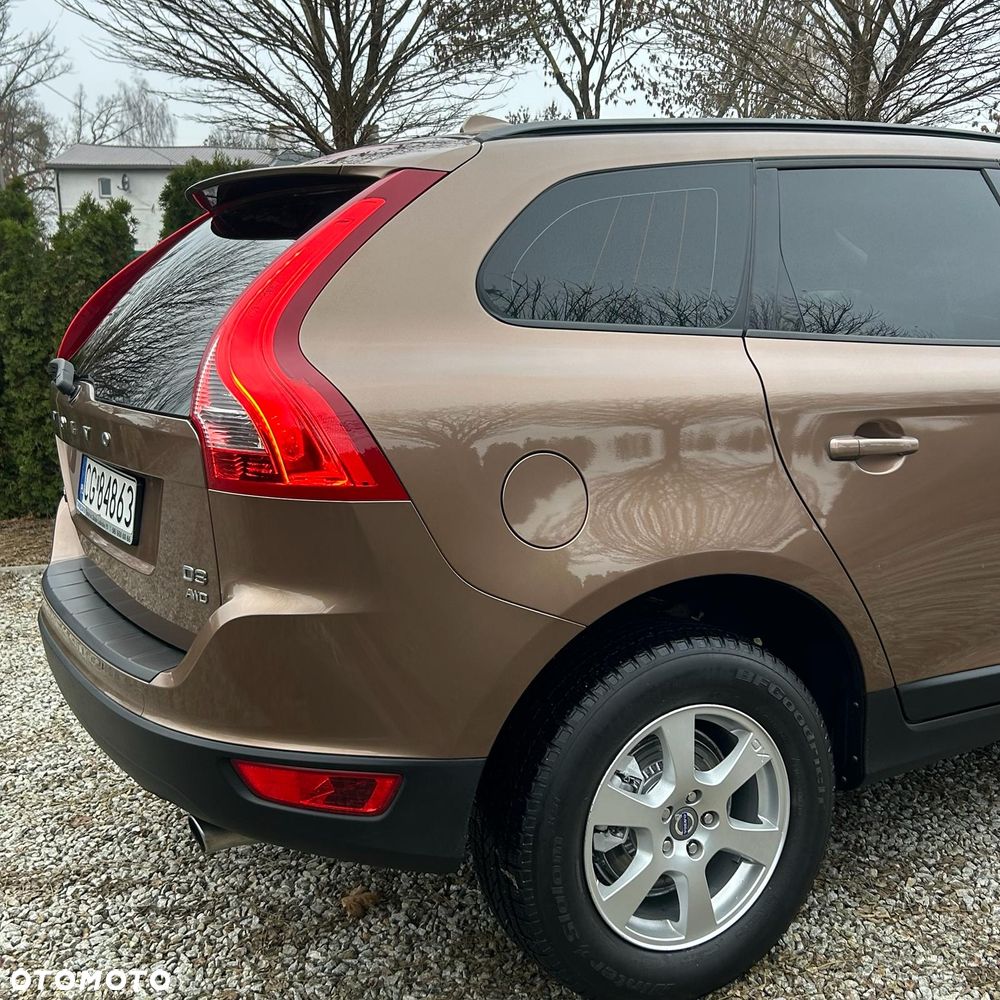 Volvo XC 60 D3 AWD Kinetic - 21