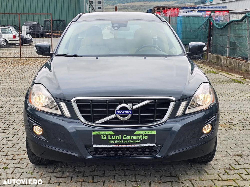 Volvo XC 60 D3 AWD Aut. Momentum - 23