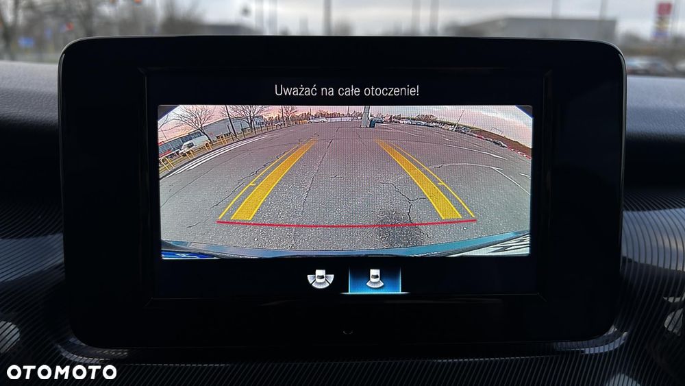 Mercedes-Benz Klasa V - 19