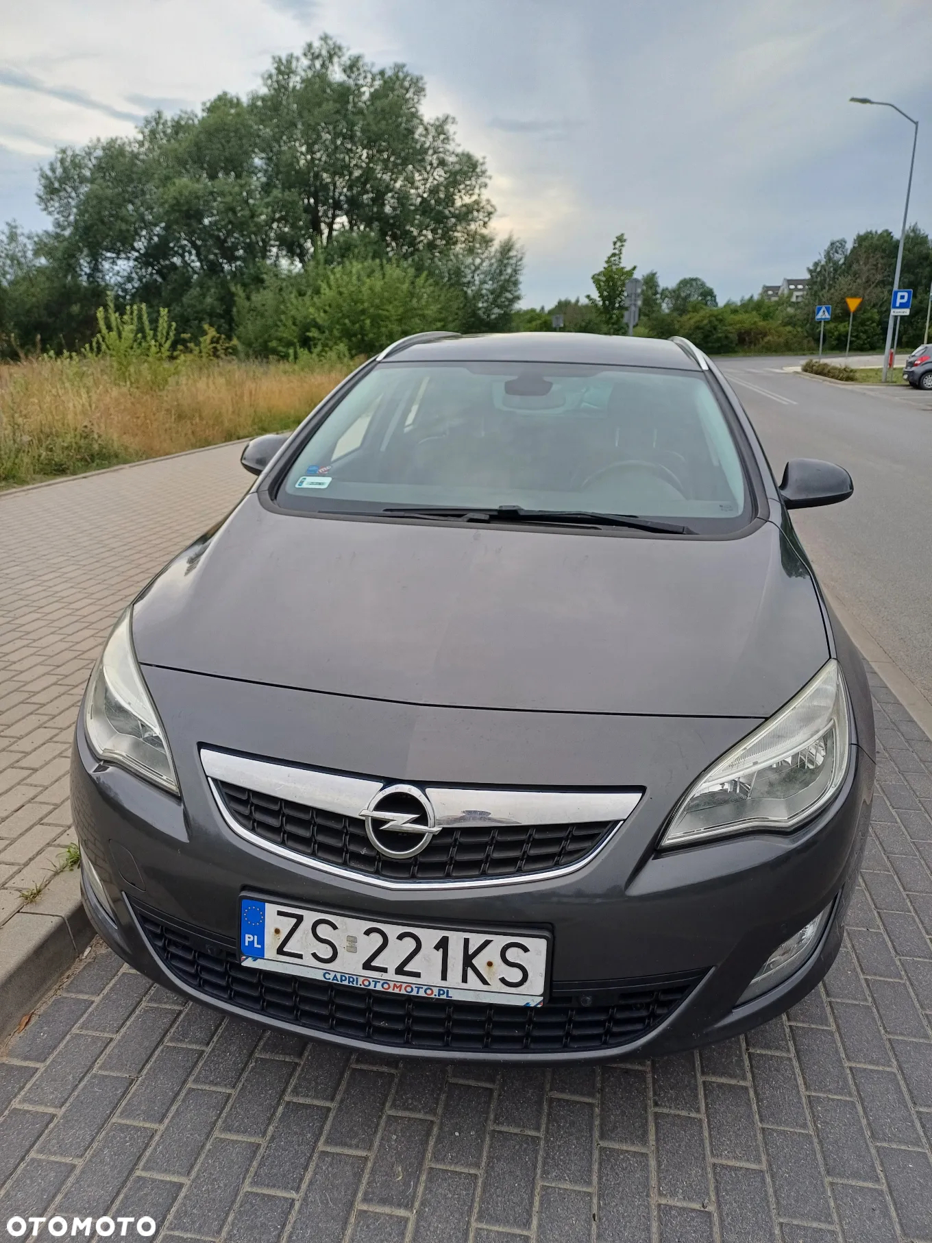 Opel Astra 1.4 Turbo Sports Tourer - 2