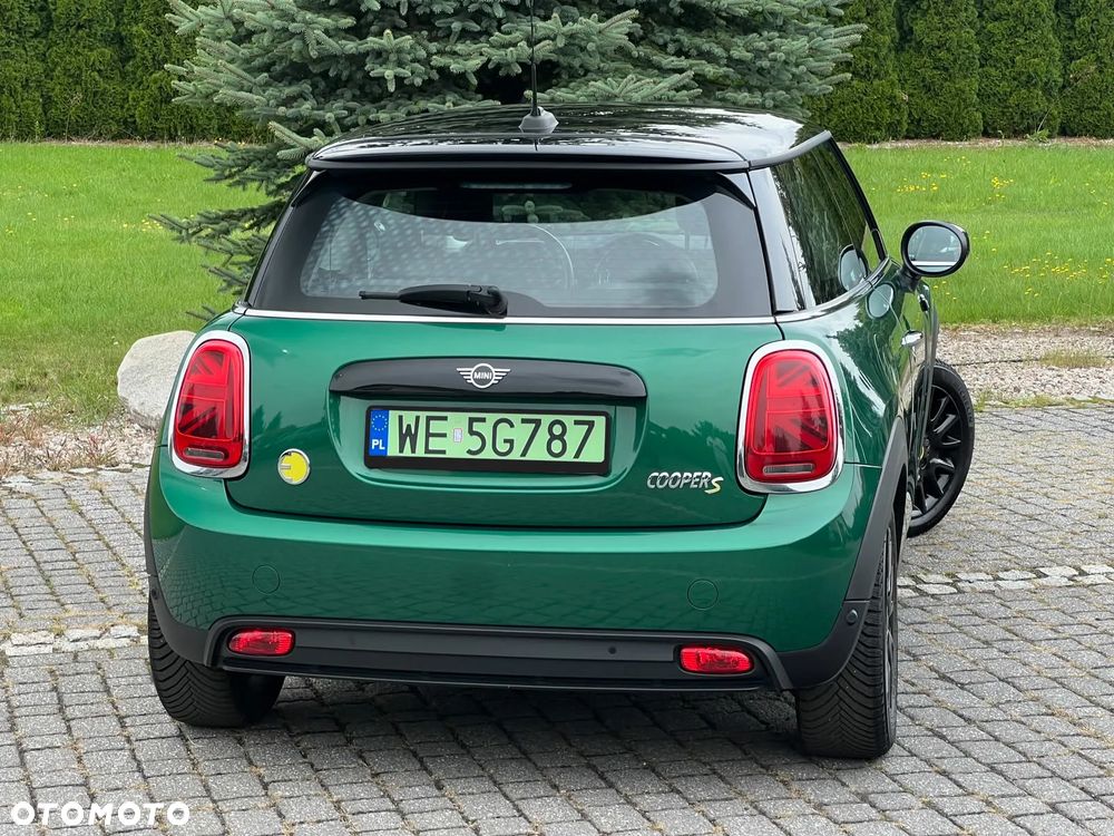 MINI Cooper SE Classic Trim - 9