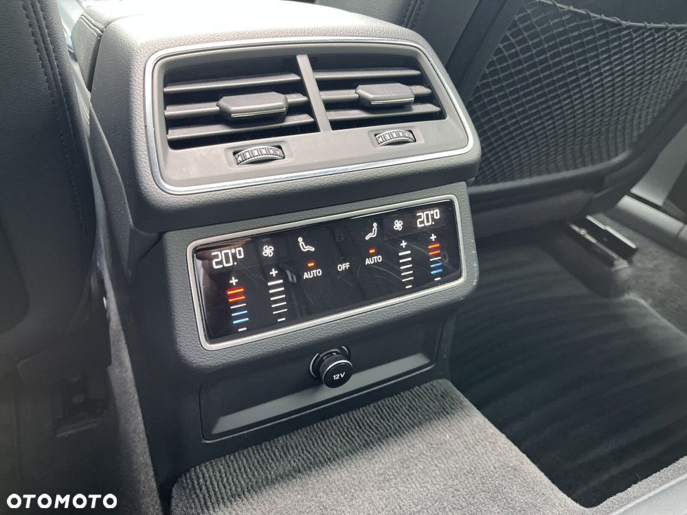 Audi A6 Allroad - 24
