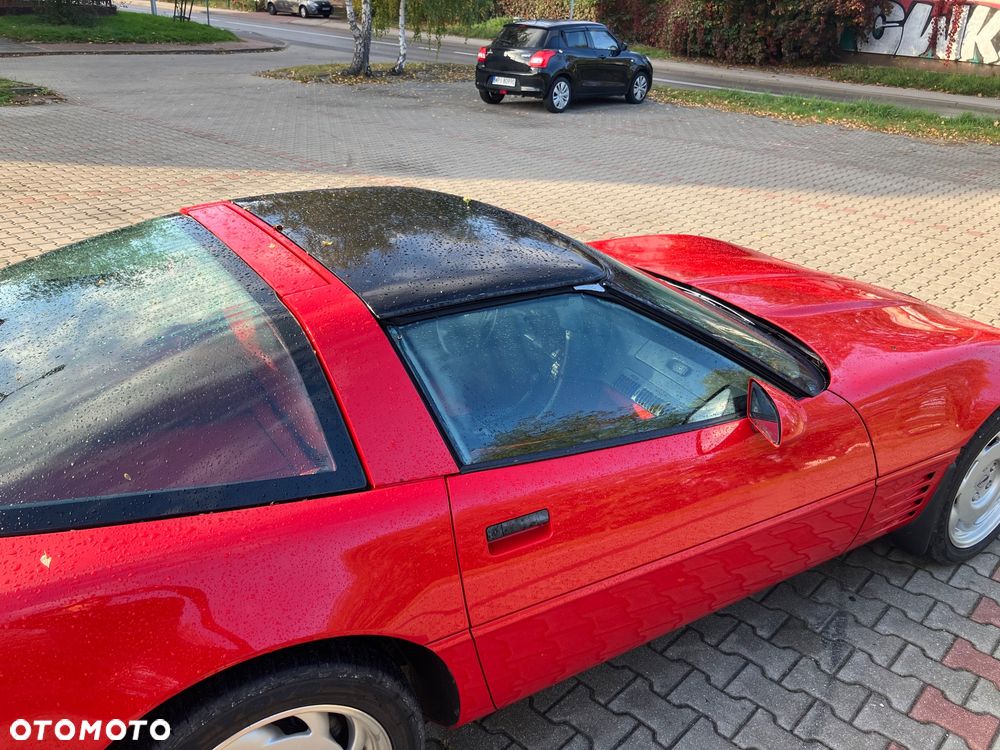 Chevrolet Corvette - 10