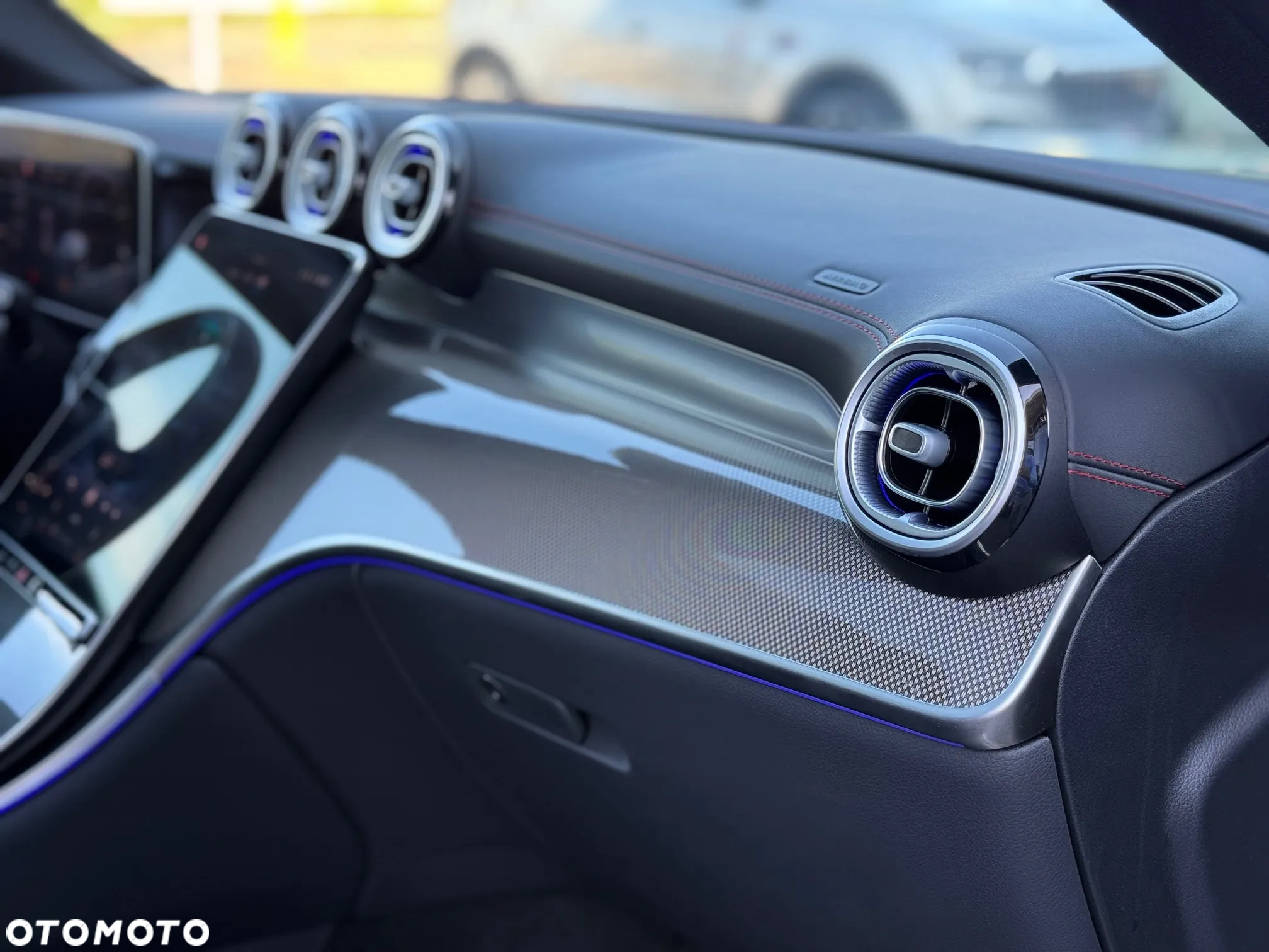 Mercedes-Benz GLC - 18