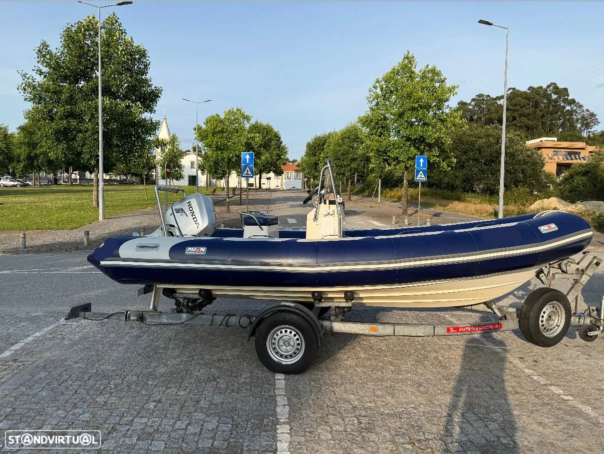 Avon Semi-Rigido 5,60 - 2