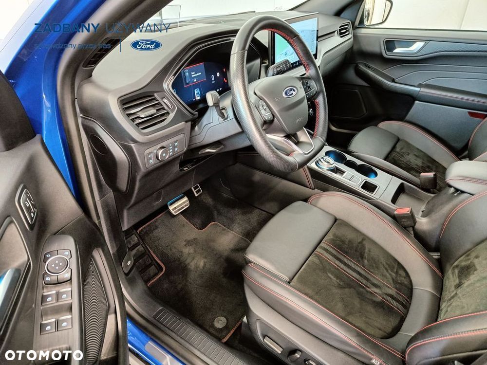 Ford Kuga 2.5P PHEV FWD ST-Line eCVT - 11