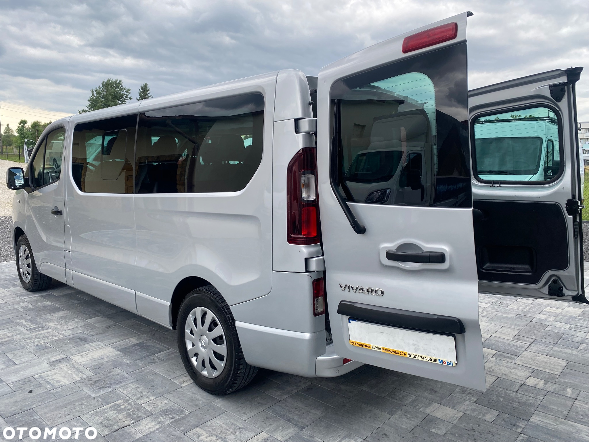 Opel Vivaro L2H1 2,9t Essentia Business - 28