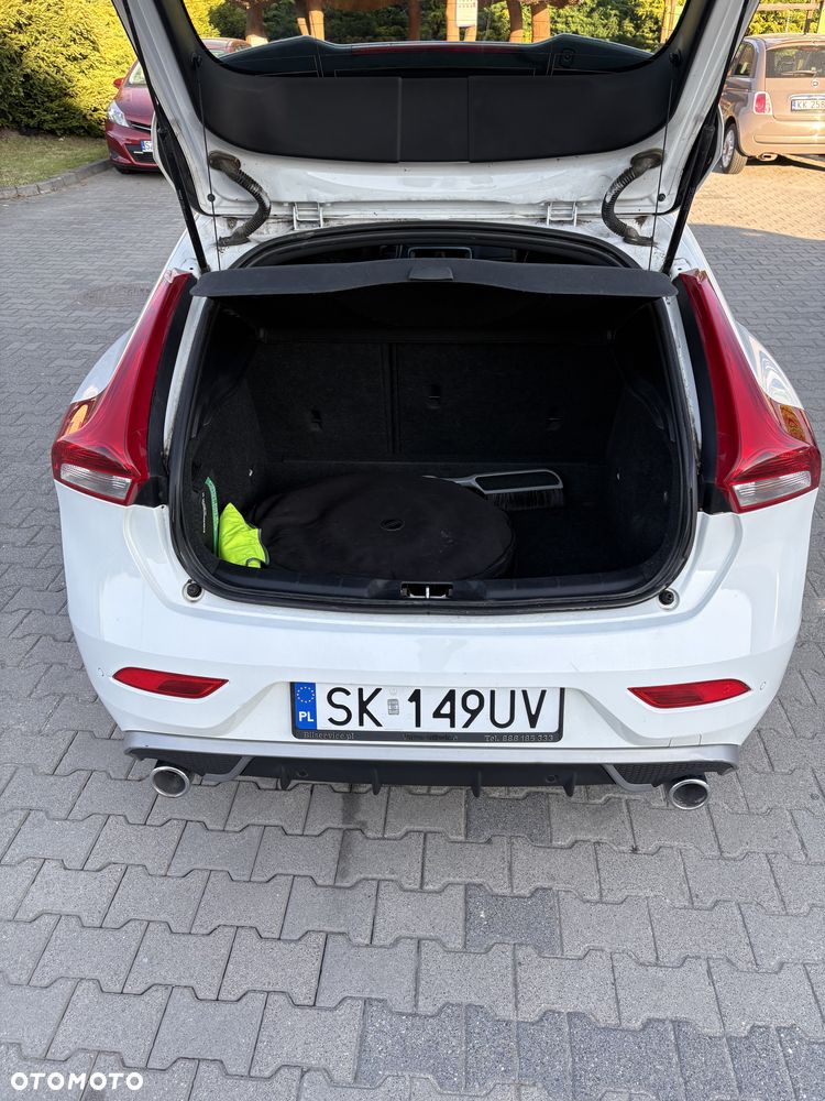 Volvo V40 D2 Drive-E R-Design Kinetic - 6