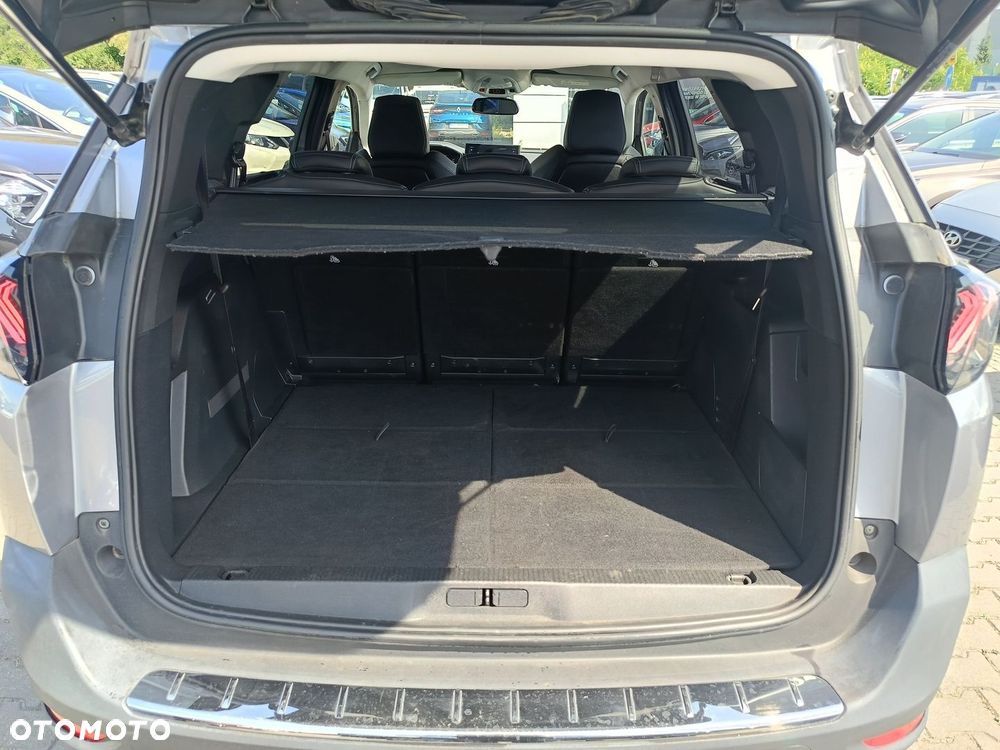 Peugeot 5008 1.5 BlueHDi Allure Pack S&S - 11