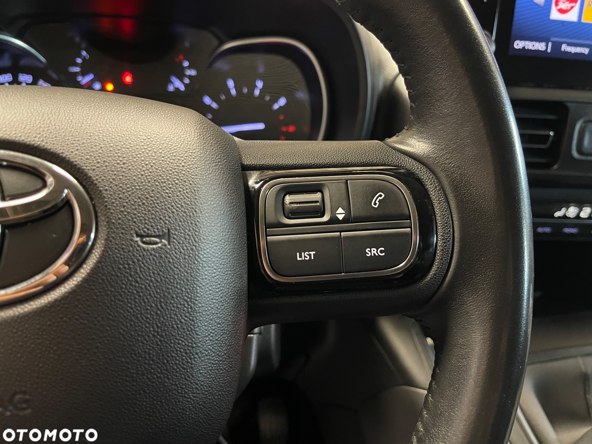 Toyota Proace City Verso Long 1.5 D-4D Family - 21