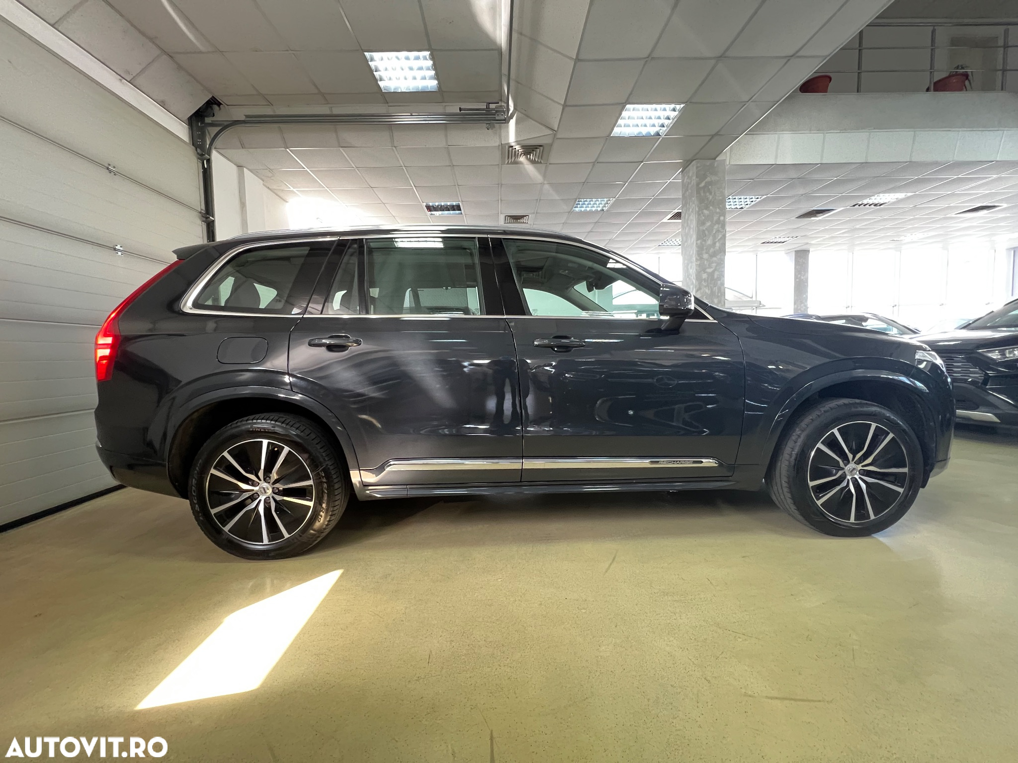 Volvo XC 90 T8 AWD Recharge Geartronic Inscription Edition - 9