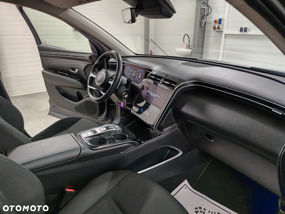 Hyundai Tucson 1.6 T-GDi HEV 2WD Select - 28