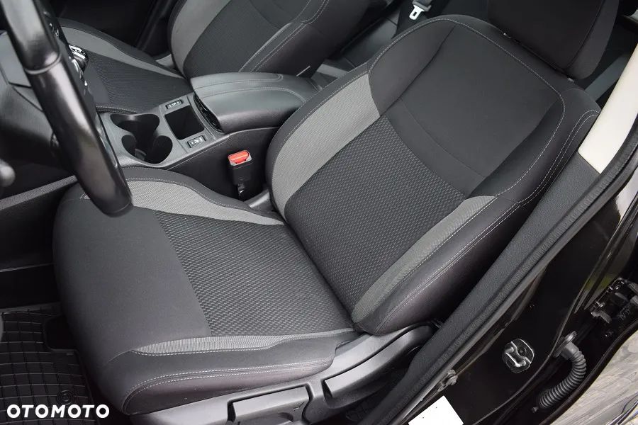 Nissan Qashqai 1.3 DIG-T TEKNA - 7