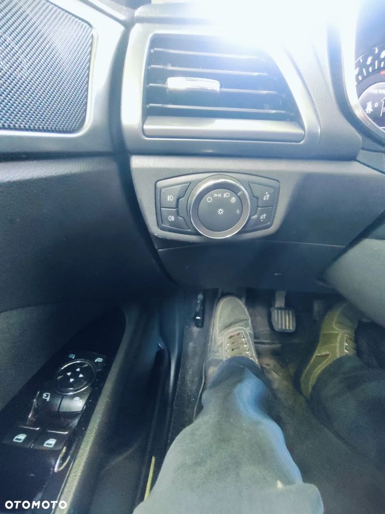 Ford Mondeo 1.5 EcoBoost Trend - 13