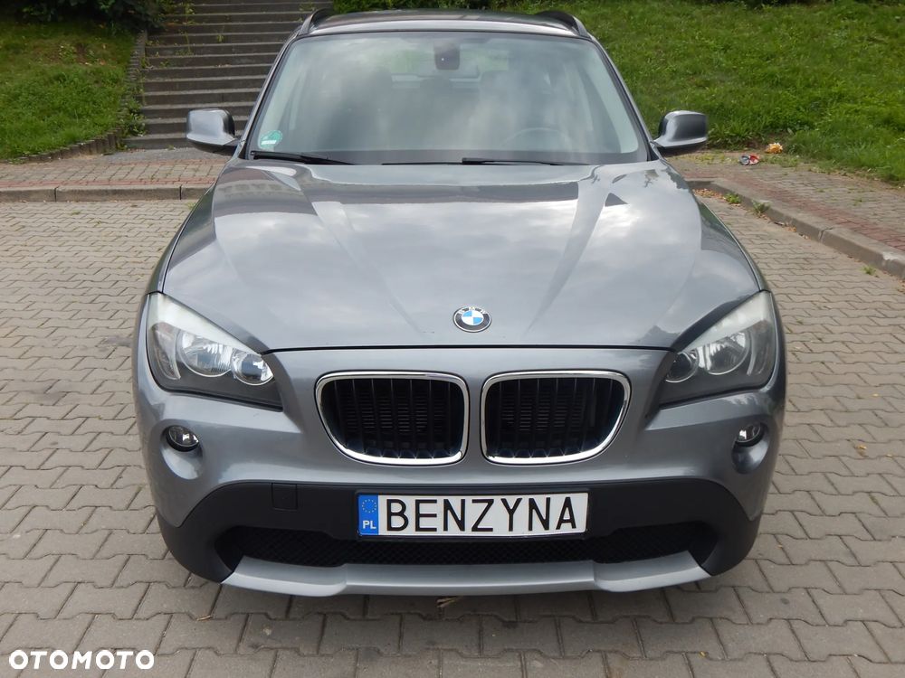 BMW X1 sDrive20i Sport Line - 10