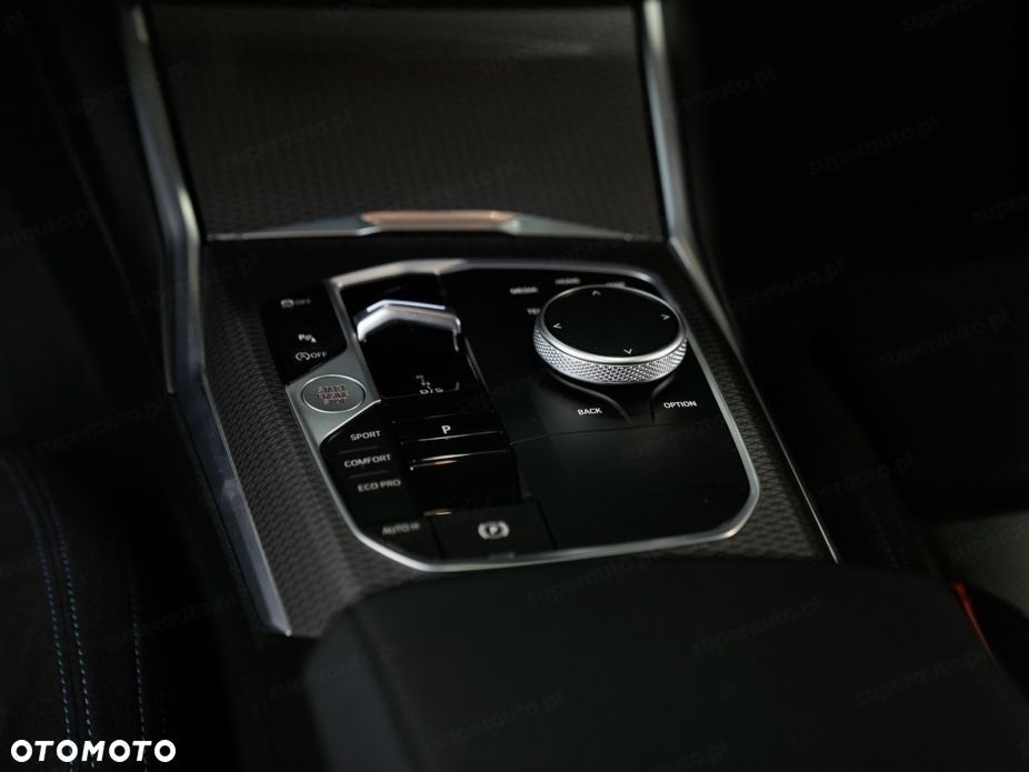BMW Seria 3 330d xDrive mHEV M Sport sport - 15
