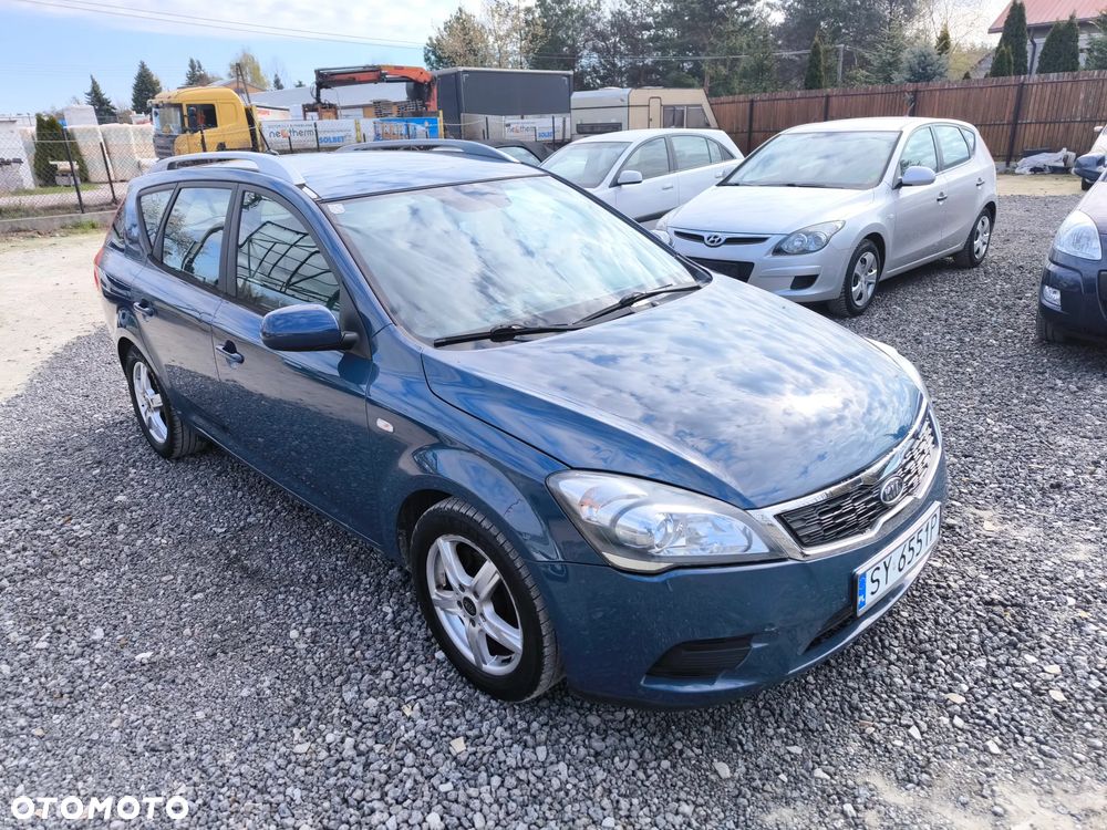 Kia Ceed 1.4 Comfort + - 6