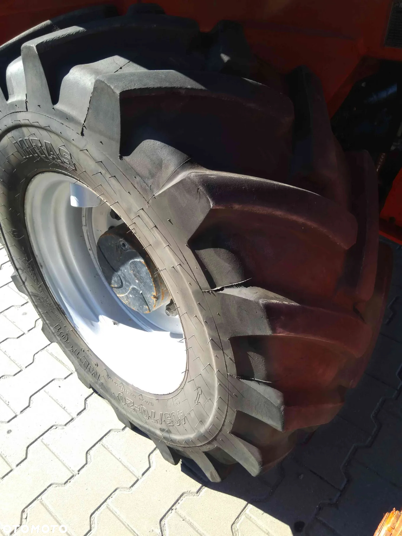 Manitou MRT 1640 - 15
