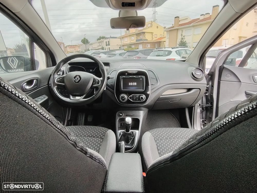 Renault Captur 0.9 TCE Exclusive - 2