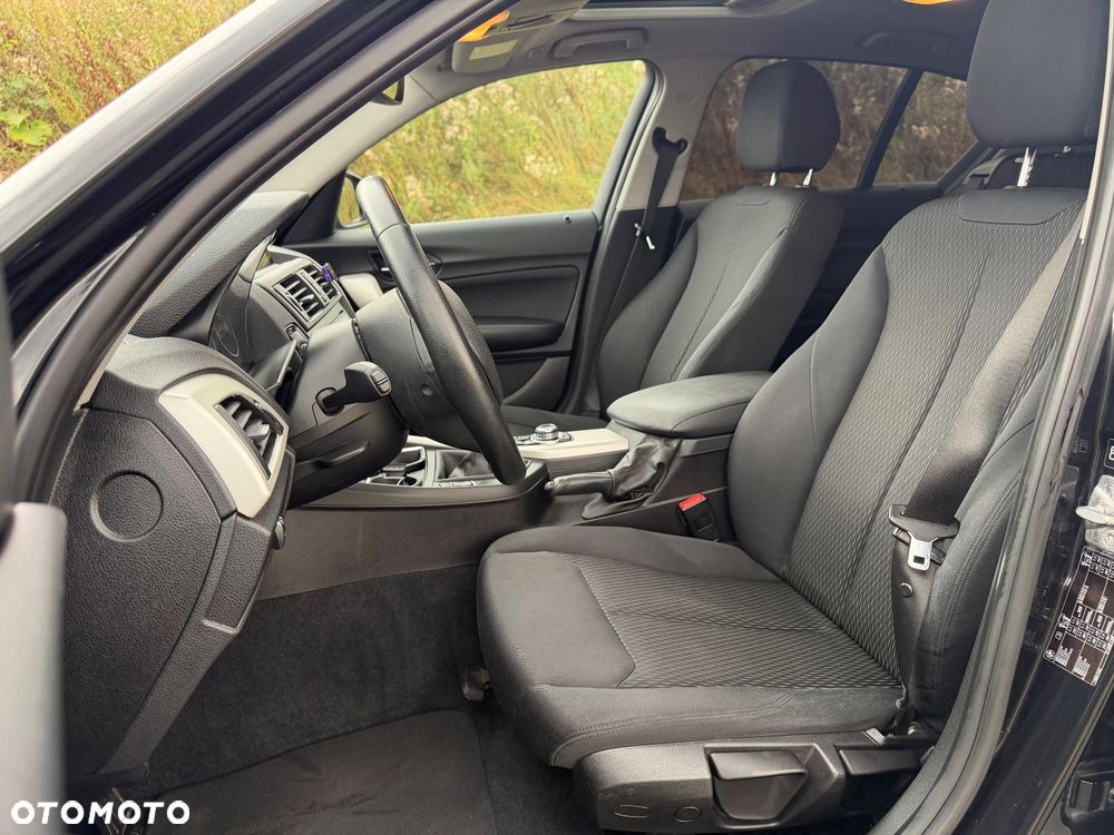 BMW Seria 1 116d - 11
