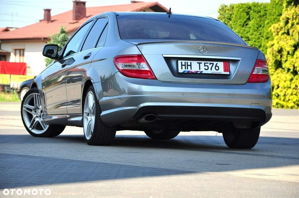 Mercedes-Benz Klasa C - 23