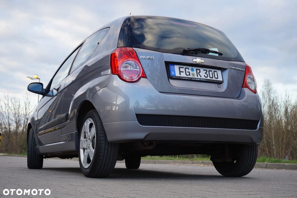 Chevrolet Aveo - 14