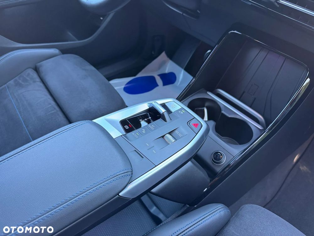 BMW Seria 2 218d GT M Sport - 6