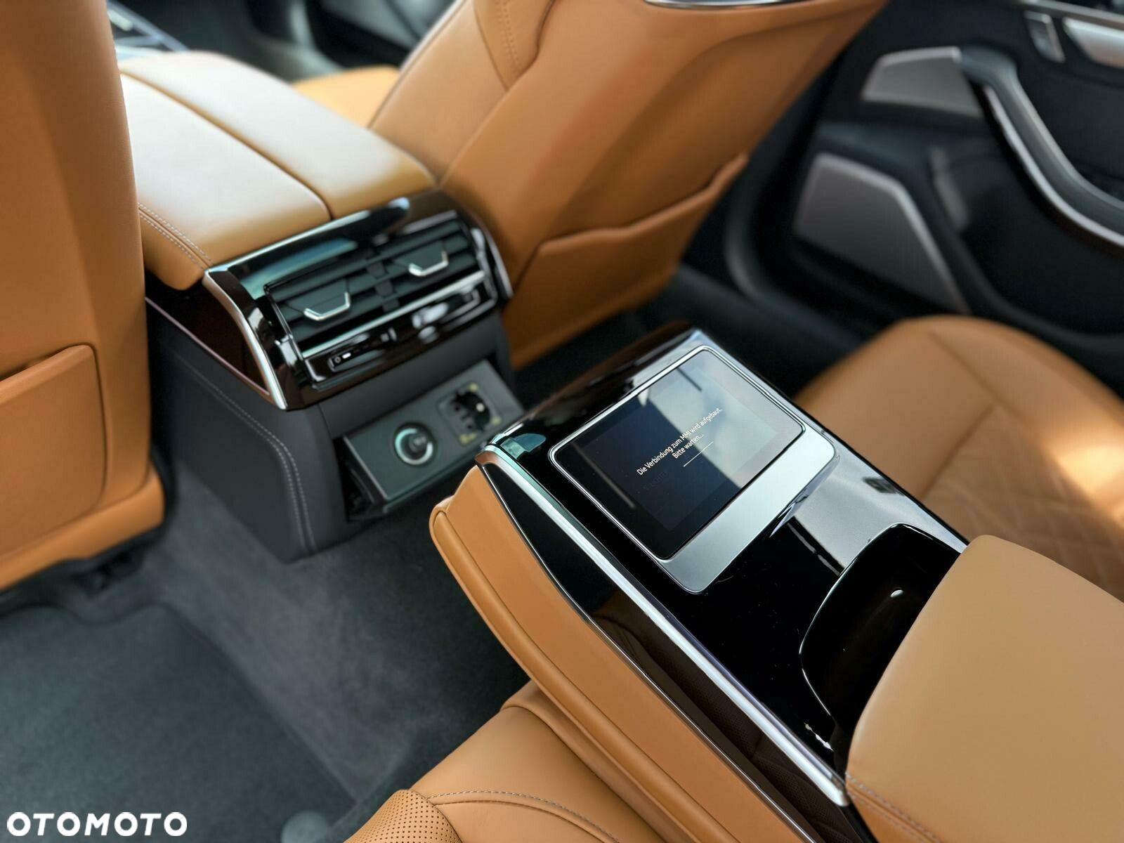 Audi A8 - 19