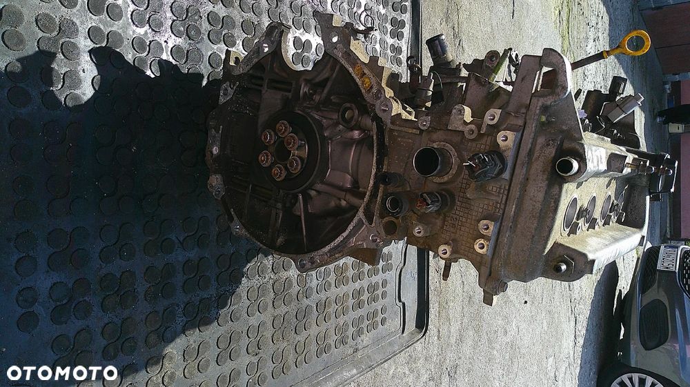 TOYOTA YARIS SILNIK 1.3 2NZ - 5