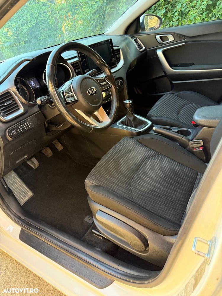 Kia Ceed 1.4 T-GDI Star - 8