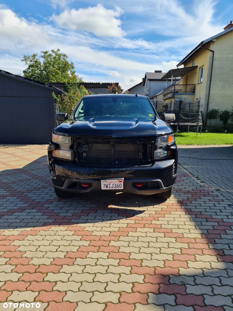 Chevrolet Silverado - 2